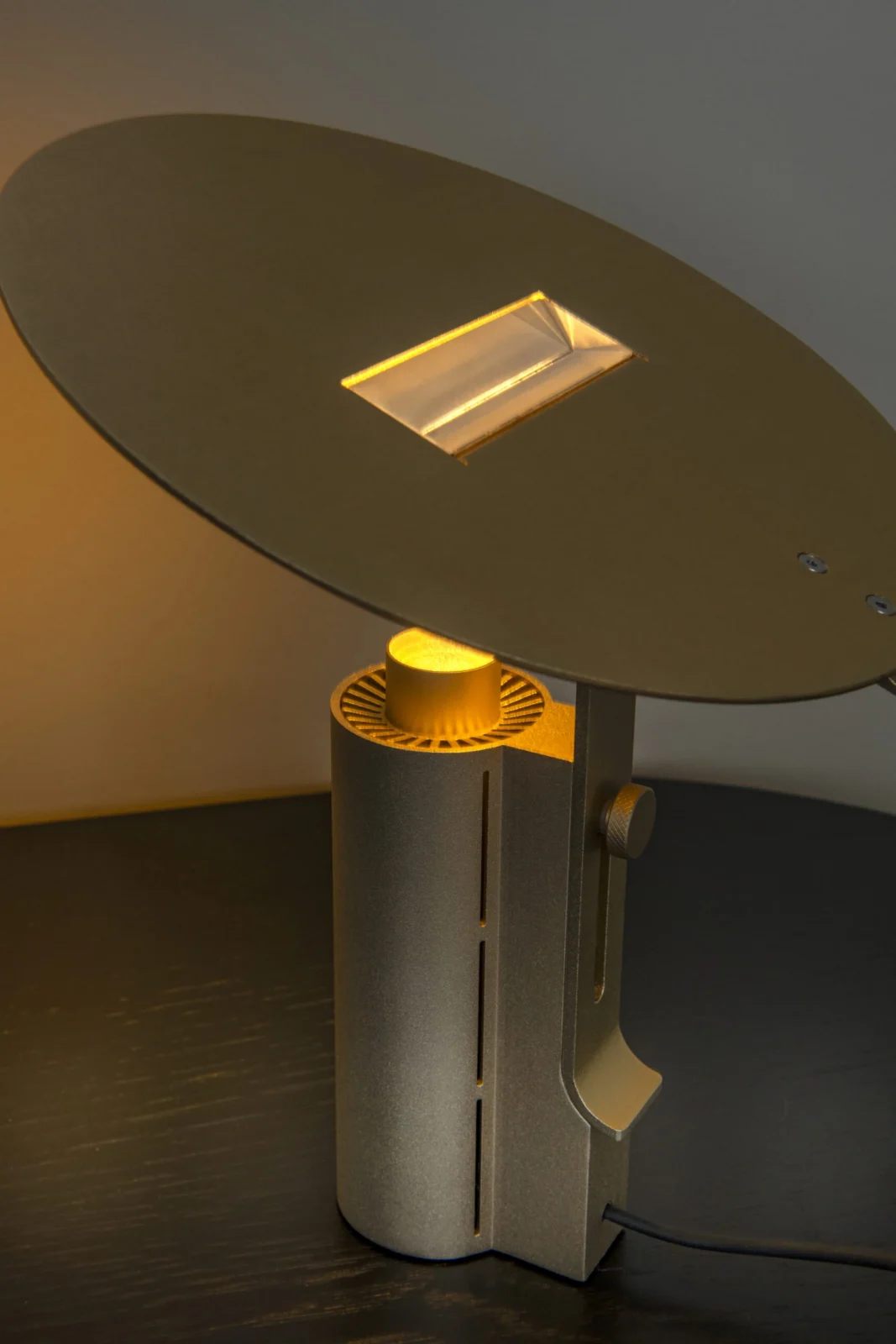 Lucide FITS - Stolnu00e1 lampa - u00d8 20 cm - LED - 1x7W 3000K - Matt Gold / Brass | Pru00e9miovu00e9