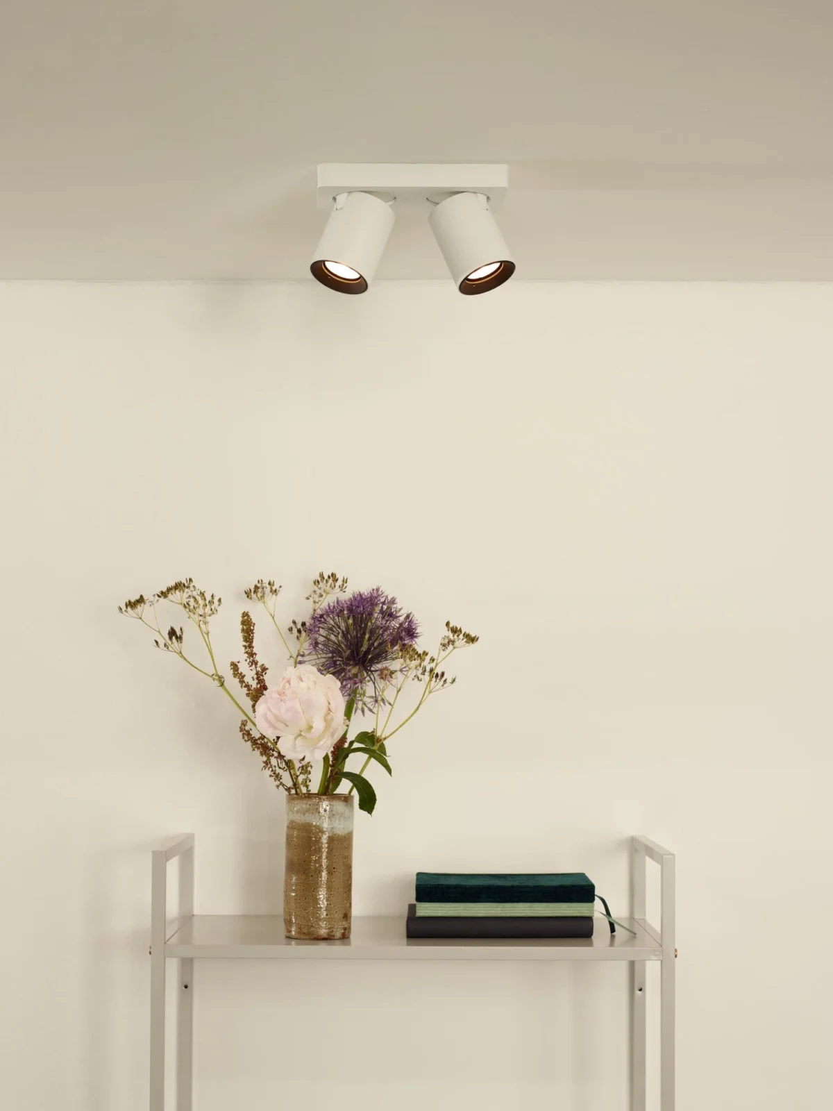 Lucide NIGEL - Stropnu00e9 reflektory - LED Slabu00e9 po teplu00e9 - GU10 - 2x5W 2200K/3000K - biela