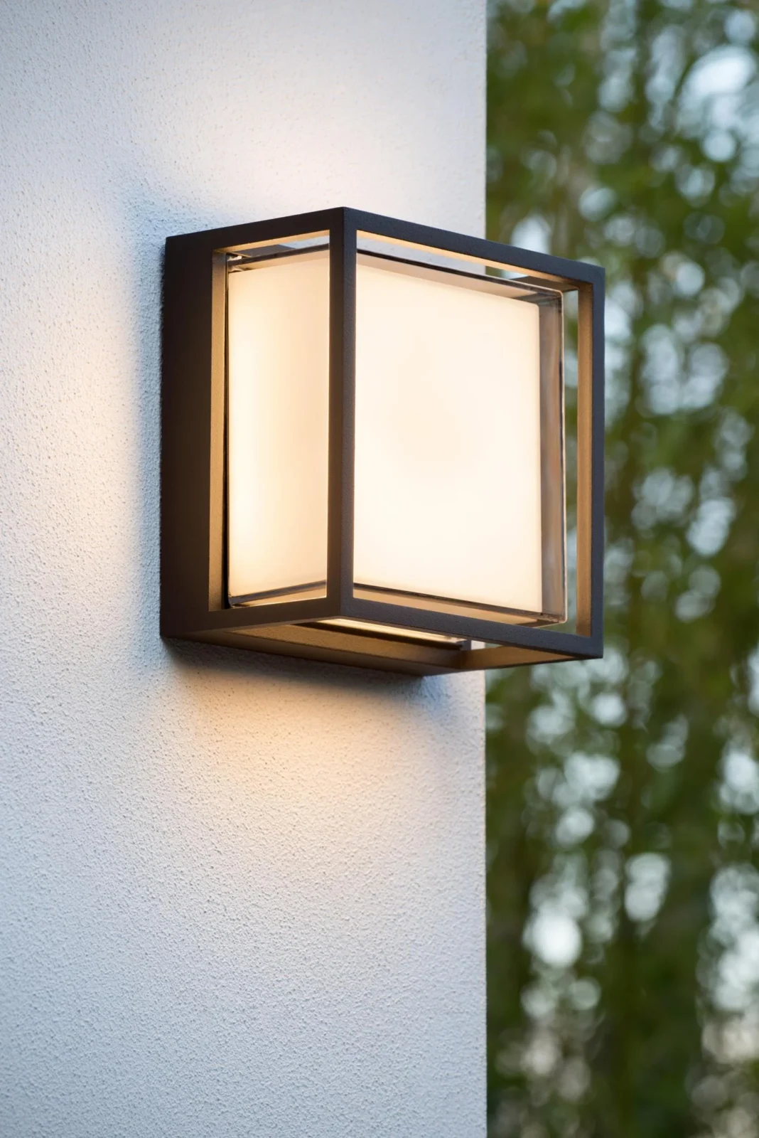 Lucide SINGA LED - Nu00e1stennu00e9 svetlo vnu00fatornu00e9/vonkaju0161ie - LED - 1x10W 3000K - IP54 - u010dierna
