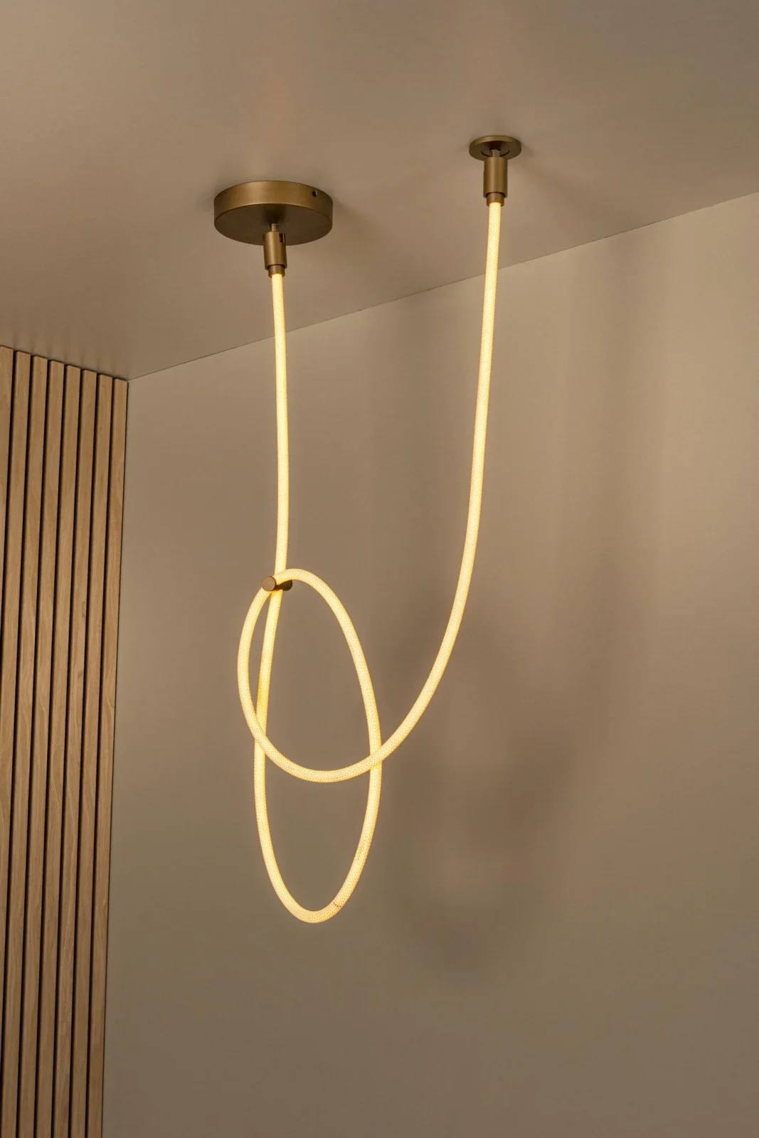 Lucide JANDERIN - Zapustenu00e9 stropnu00e9 svetlo - LED tlmenu00e9. - CCT - 1x36W 2200K/3300K - u0160ampansku00e1 farba | Nu00e1lada