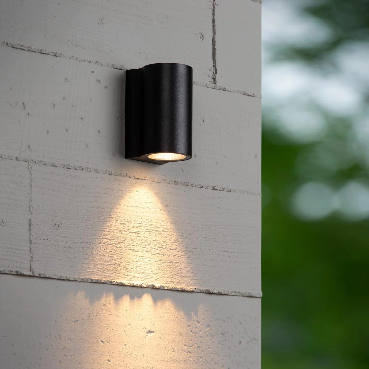 Lucide AKRA - Nu00e1stennu00e9 svetlo vnu00fatornu00e9/vonkaju0161ie - LED - 1x6W 2700K - IP54 - u010dierne
