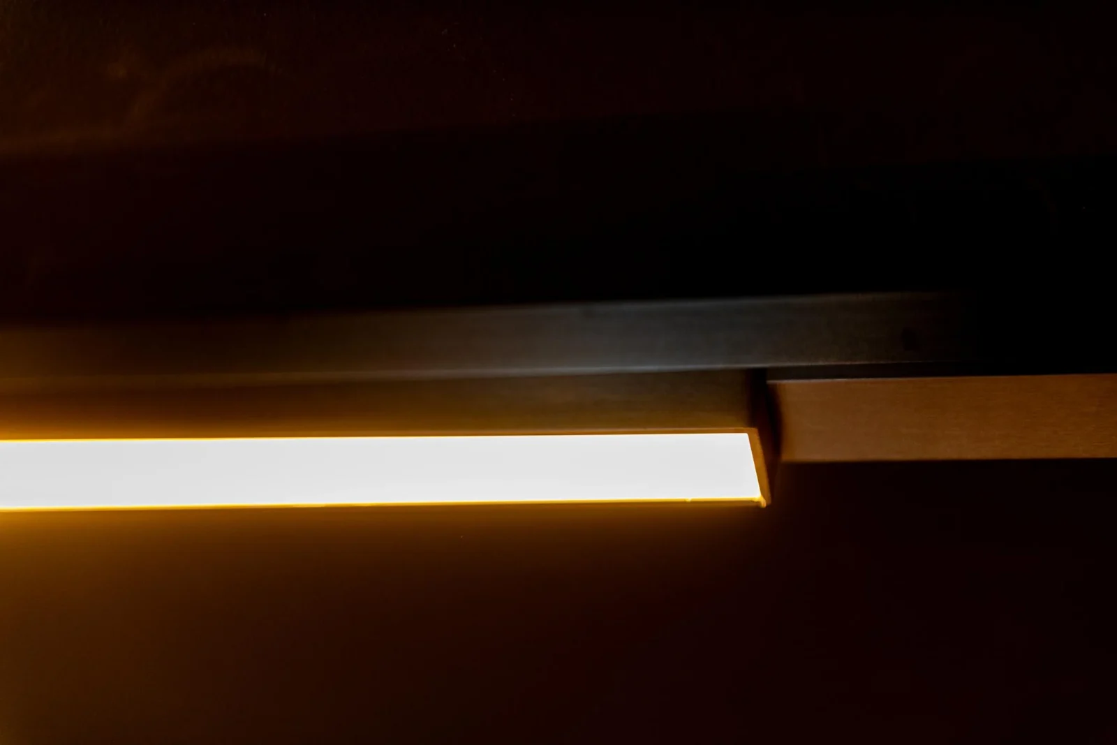 Lucide Premium LINIAL GLYX - 1-okruhovu00fd osvetu013eovacu00ed systu00e9m / Smart Rail Lighting - Smart - 48V kou013eaj - 1xLED - Champagne
