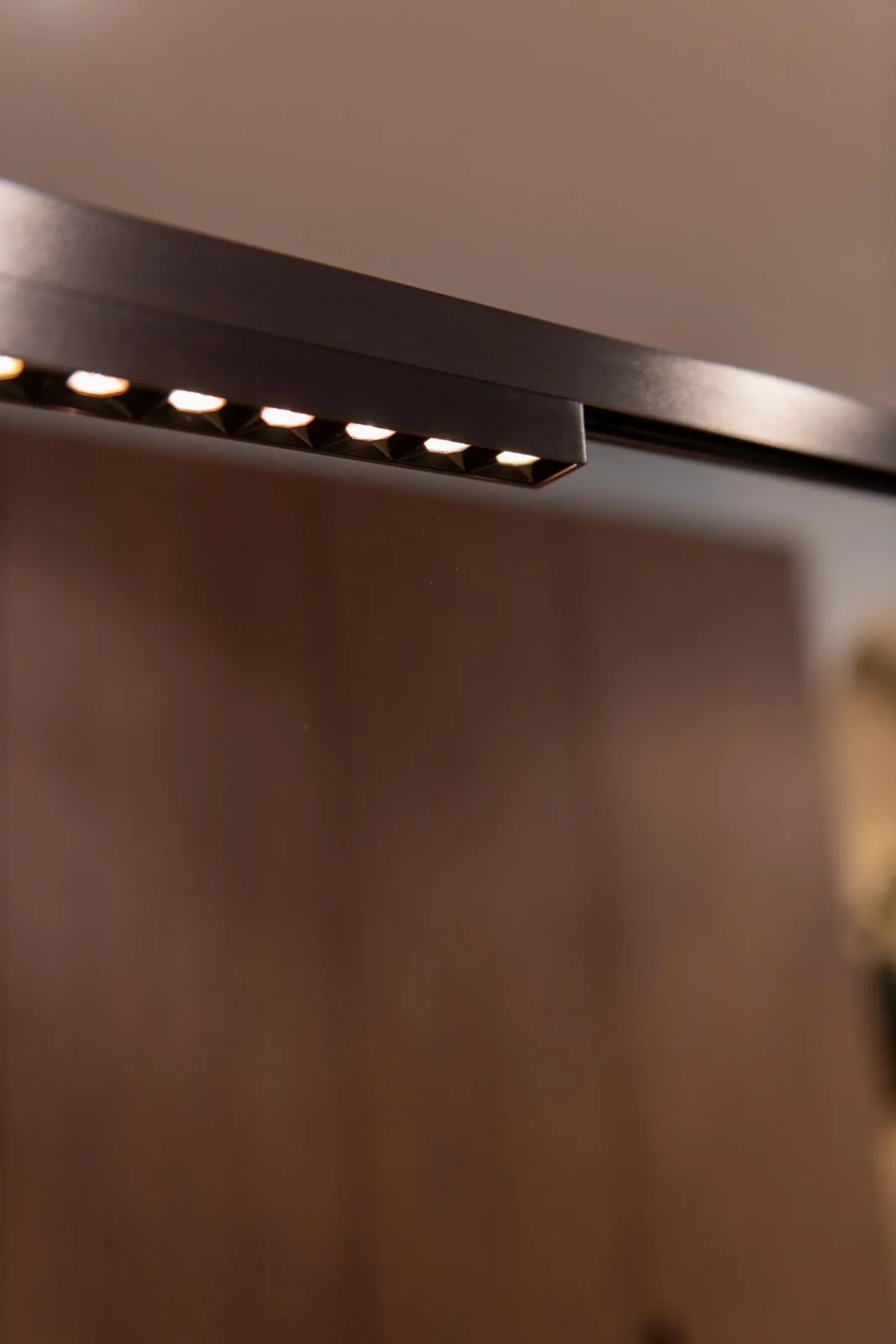 Lucide Premium LINIAL XENIA - 1-okruhovu00fd osvetu013eovacu00ed systu00e9m / Smart Rail Lighting - Smart - 48V kou013eaje - LED - Satin Gun Metal
