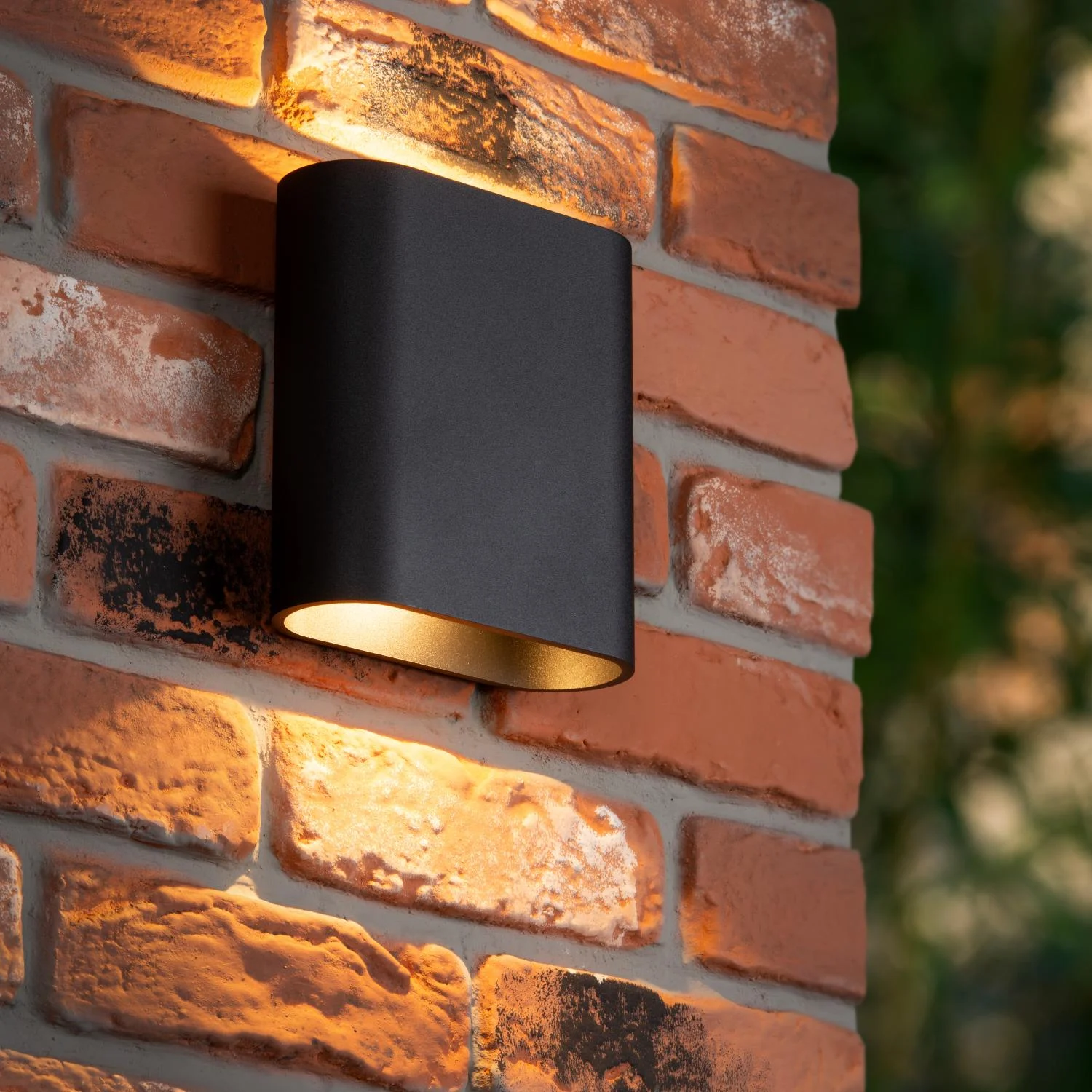 Lucide ATILA - Nu00e1stennu00e9 svetlo vnu00fatornu00e9/vonkaju0161ie - LED tlmenu00e9. - 2x5W 2700K - IP54 - u010dierne