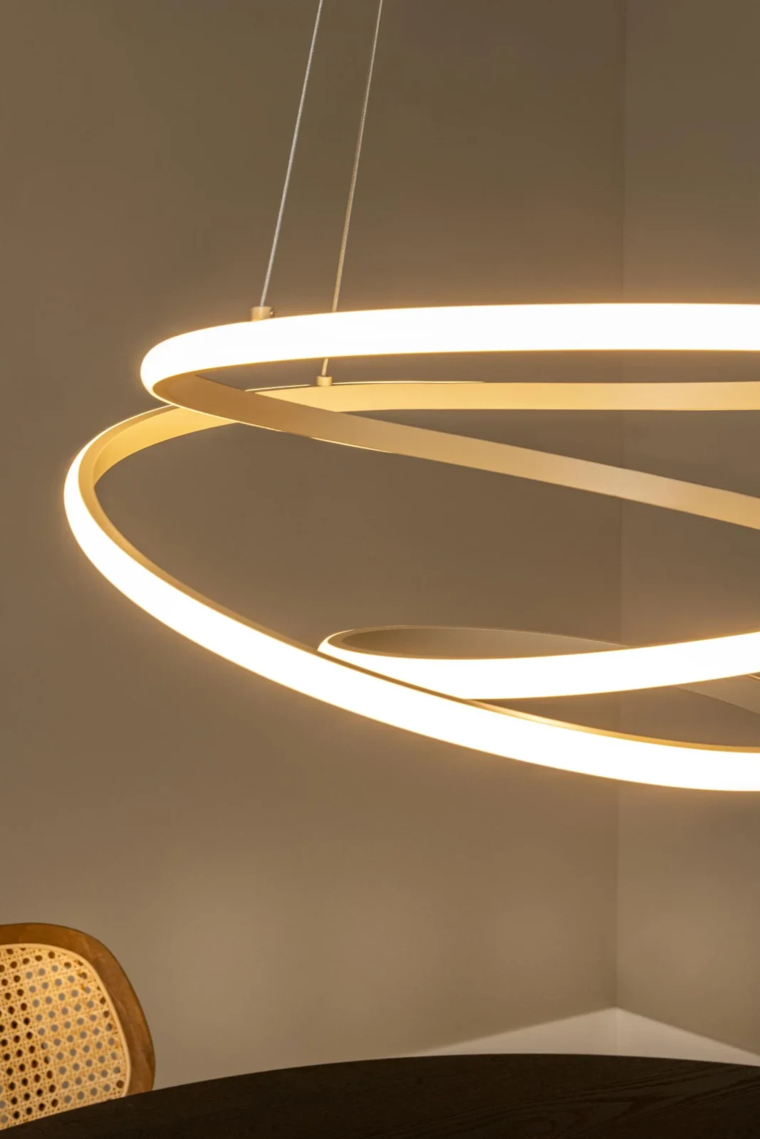 Lucide ESPIRAL - zu00e1vesnu00e9 svetlo - LED tlmenu00e9. - CCT - 1x40W 2700K/4000K - Taupe | Essential