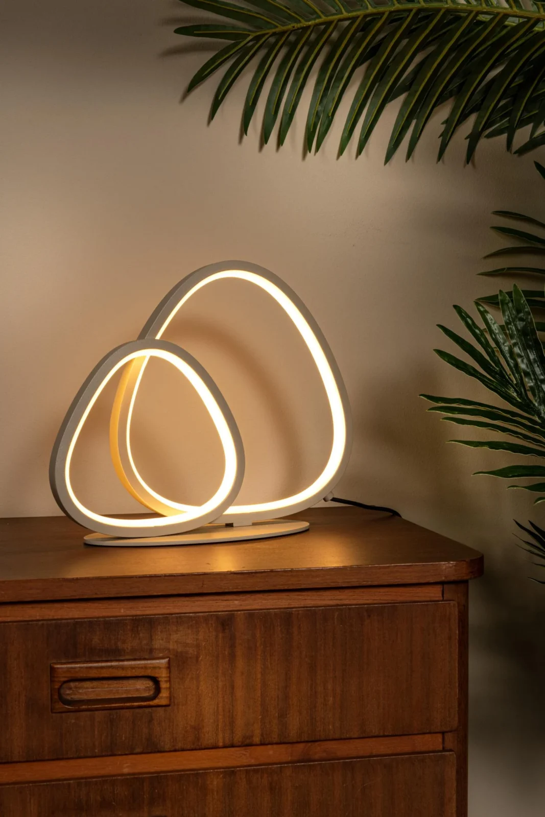 Lucide SAMLING - Stolnu00e1 lampa - LED tlmenu00e1 - CCT - 1x16W 2700K/4000K - Taupe | Essential